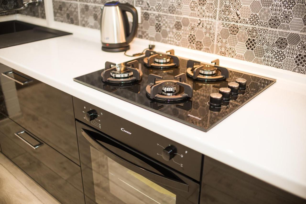 Modern Apartment リヴィウ エクステリア 写真